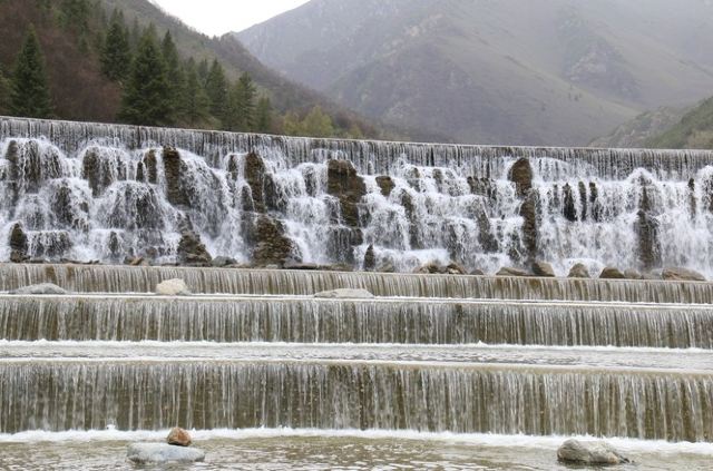青海互助北山国家森林地质公园浪士当中心景区(暂停开放)旅行图片 2