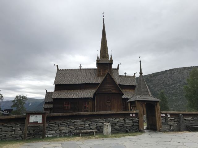 Lom Stave Church