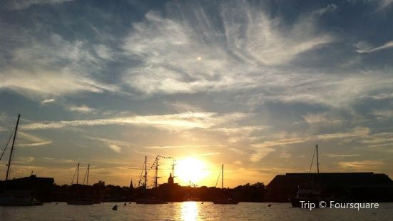 Annapolis Summer Garden Theatre Travel Guidebook Must Visit