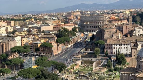 Roma dal Cielo Terrazza delle Quadrighe