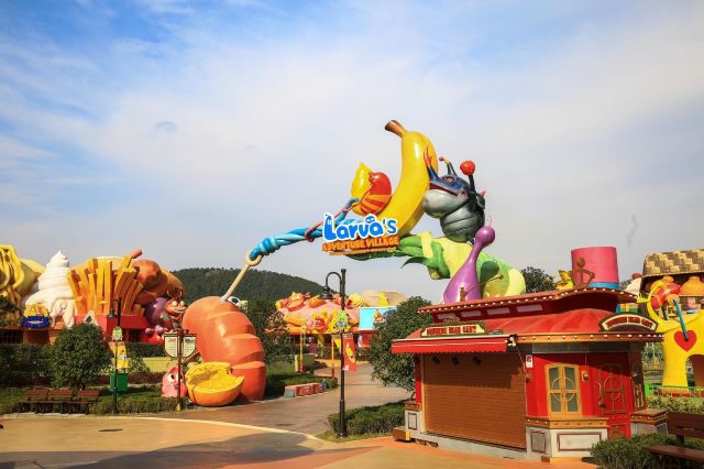Shinhwa Theme Park