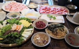 东巴人鱼豆花火锅(榆树店)