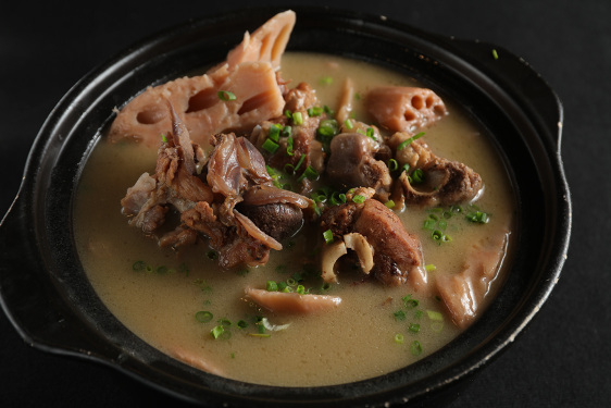 方掌柜·主席武昌鱼·湖北菜(黄鹤楼百年店)