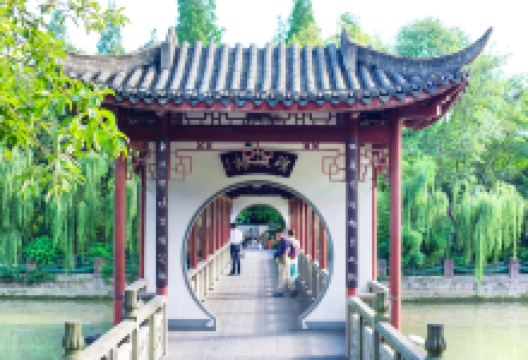 百花潭公园景点图片