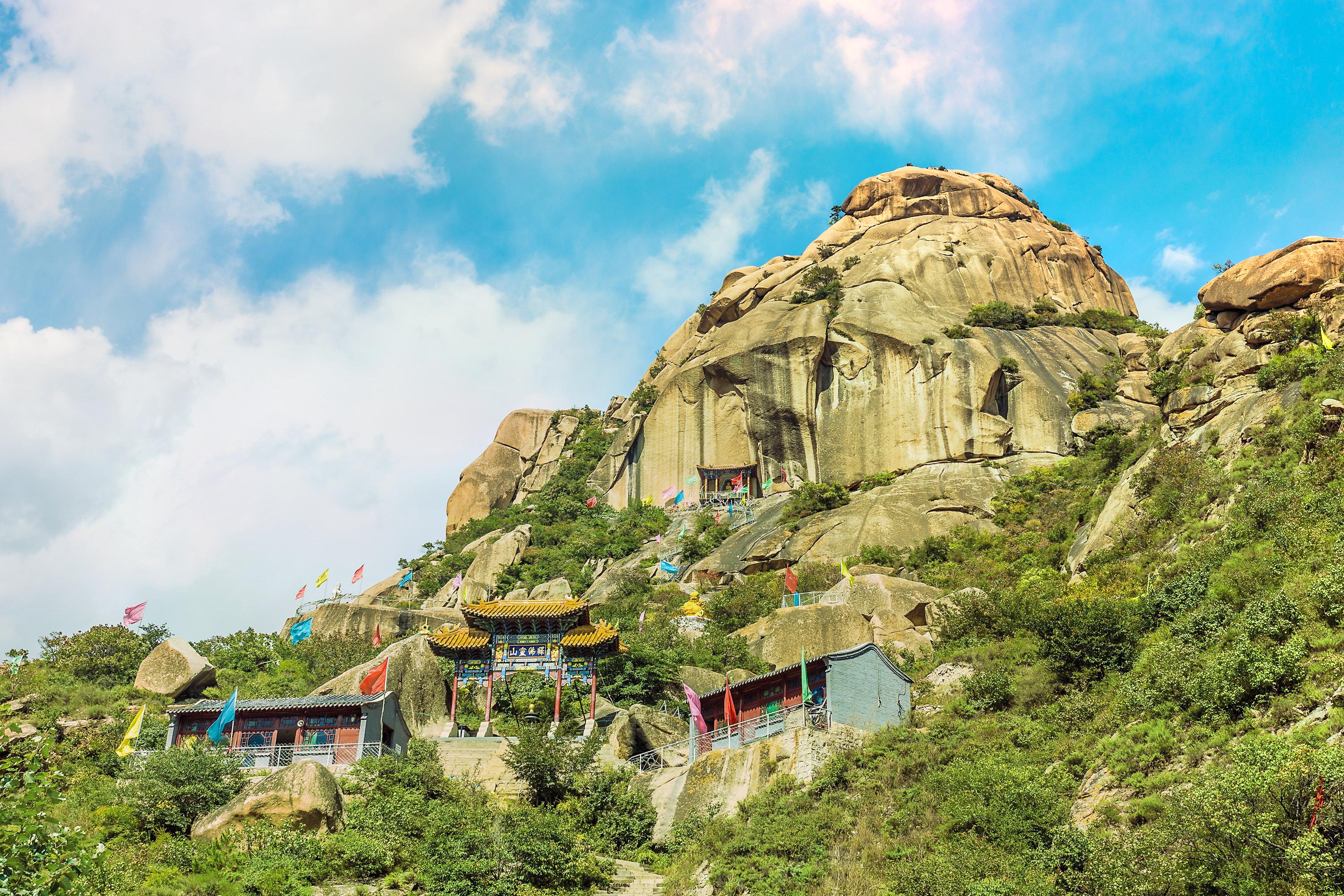 喇嘛山风景区