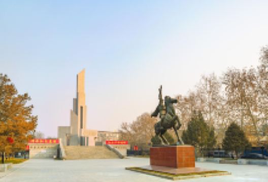 石家庄解放纪念碑景点图片