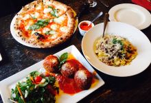 Goodfellas Wood Oven Pizza美食图片