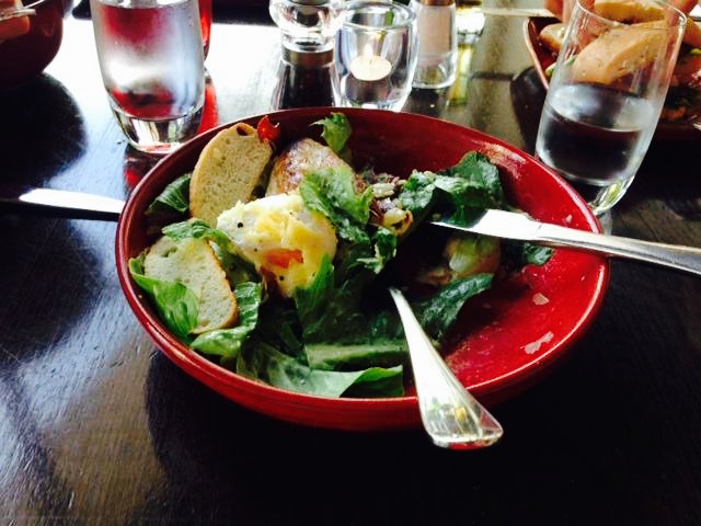 Embers Grill Restaurant餐厅图片