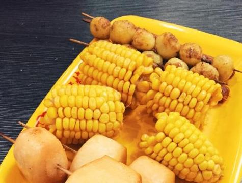 强吧烧烤店餐厅图片