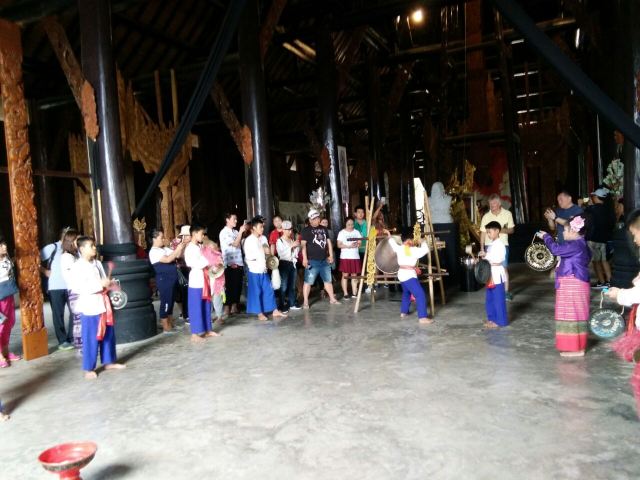 Baan Dam