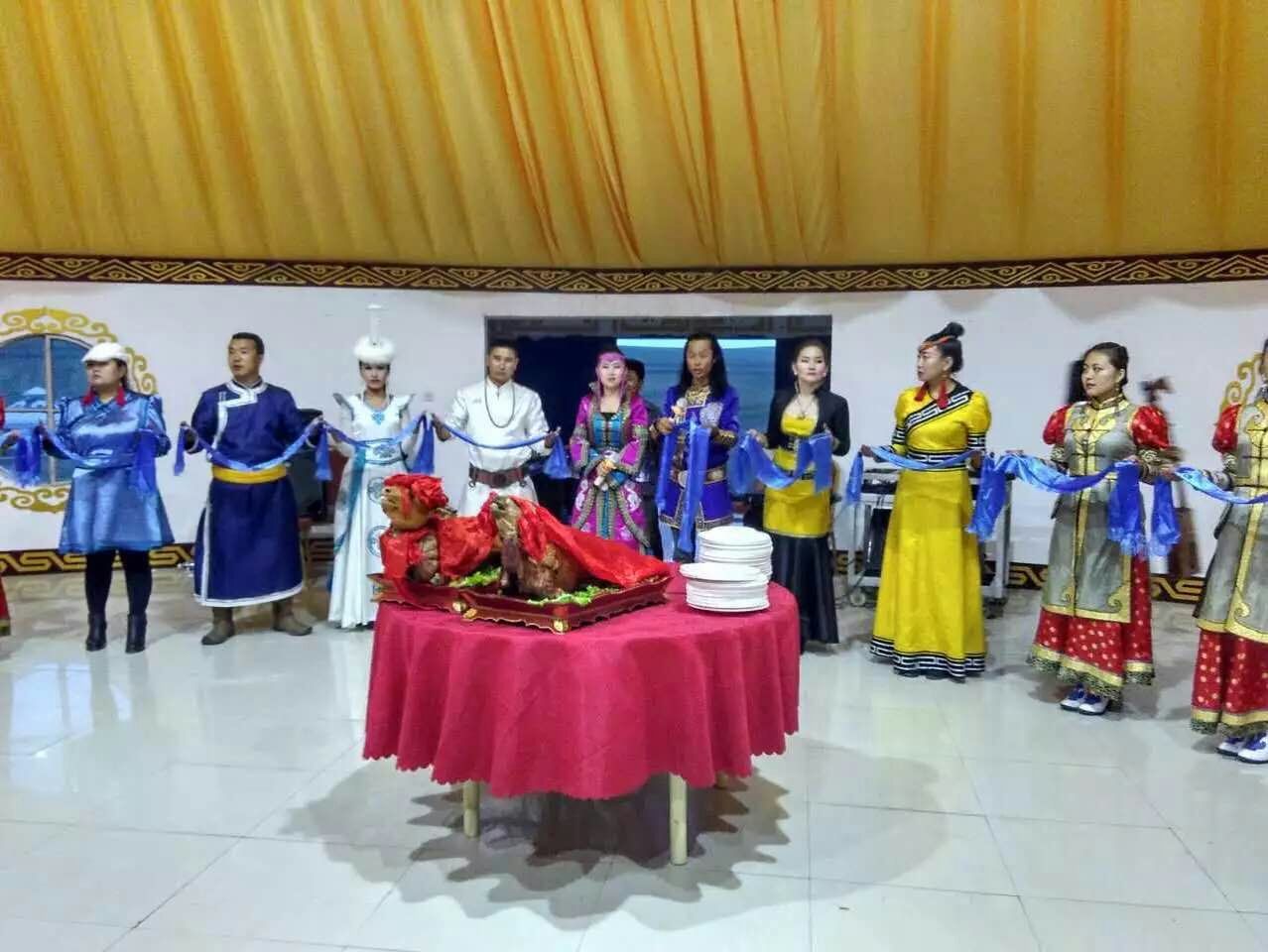 陈巴尔虎旗莫日格勒蒙古大营