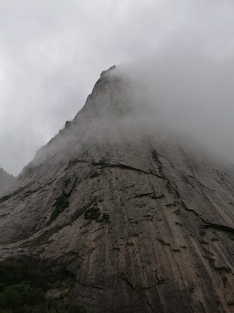 龙川障山