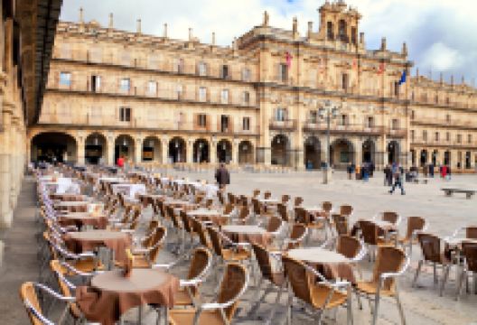 马约尔广场景点图片