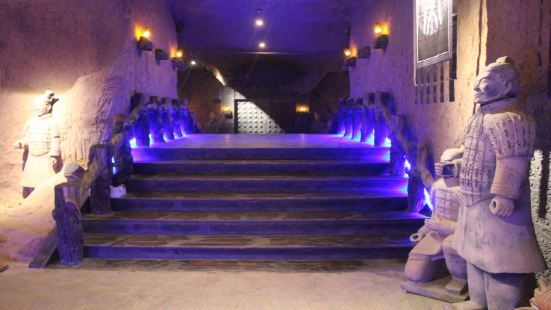 "Dream back to the Qin Dynasty" Traversing Experience Hall