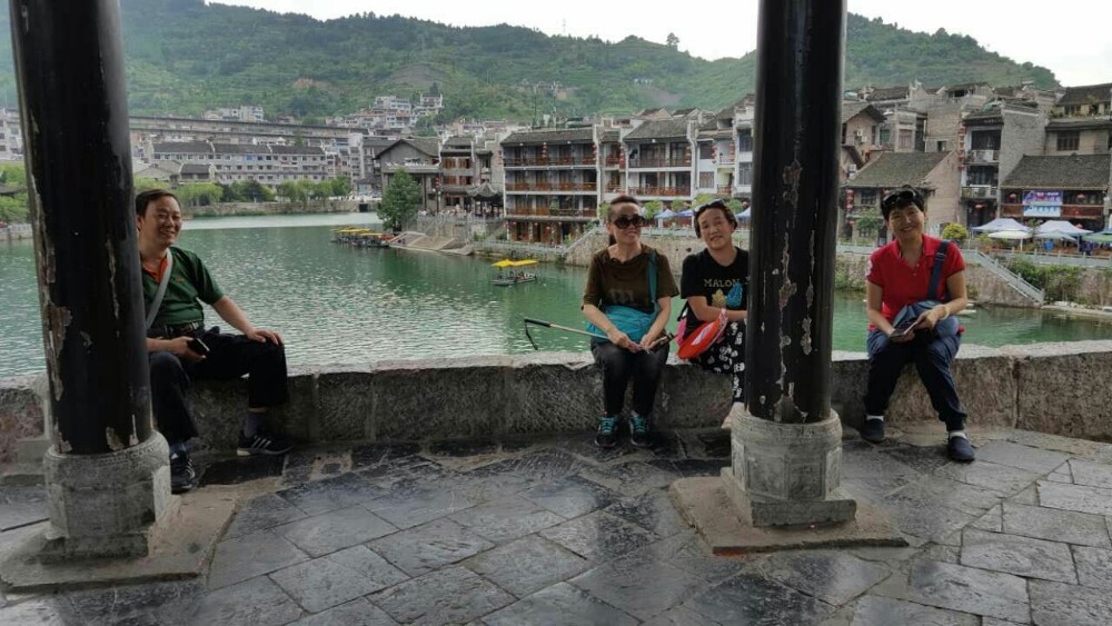 一个爷，四个奶，快乐在旅途，自驾游贵州之D1—黔东南镇远古镇