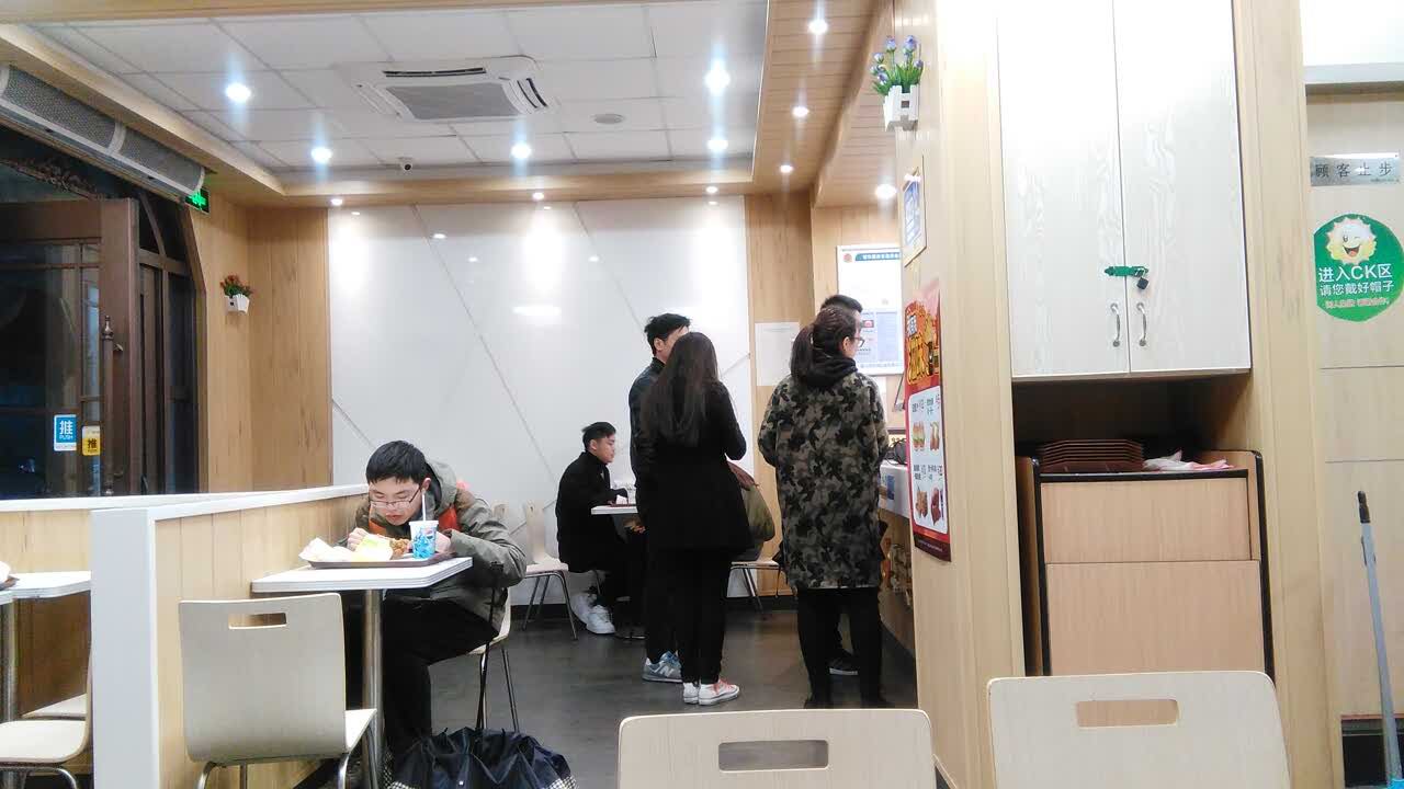 Gallery 3