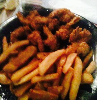 Dawg House Sports Grill餐厅图片