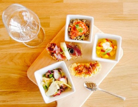 Casa Wine & Tapas餐厅图片