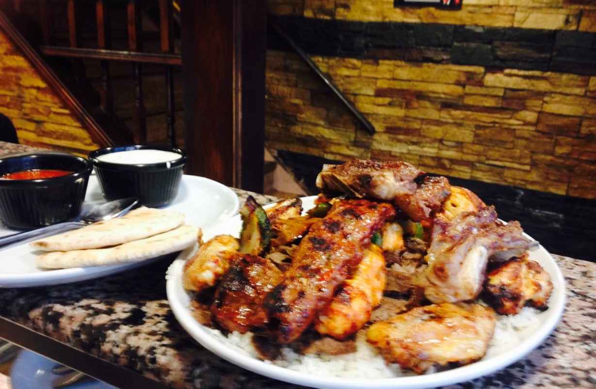 Charcoal Grill餐厅图片