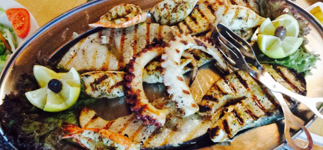 Santorini Grosshadern Restaurant