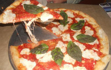 Bella Napoli Italian Restaurant餐厅图片