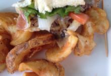 Weathervane Restaurant美食图片