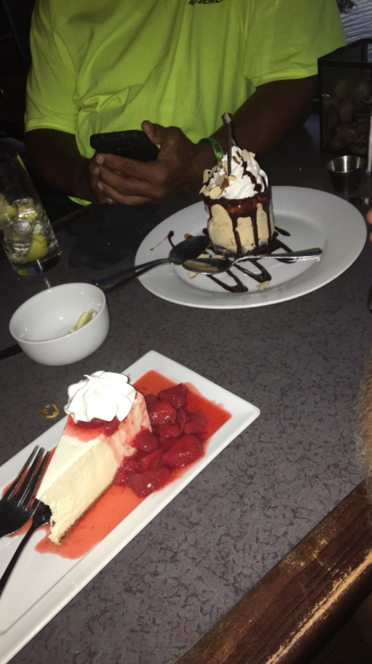 Michael's on the Lake餐厅图片