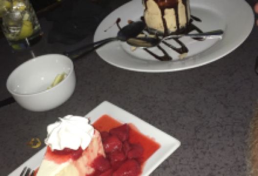 Michael's on the Lake美食图片