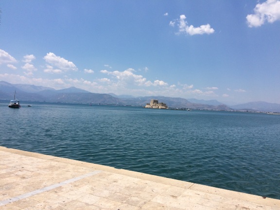 Rendezvous Caffe - Bistro - Official