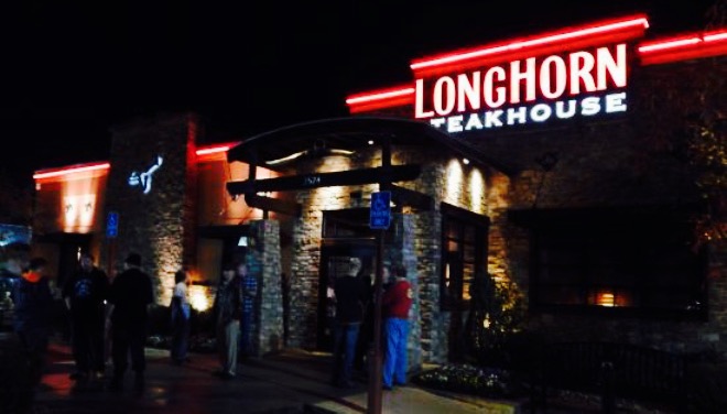 LongHorn Steakhouse餐厅图片