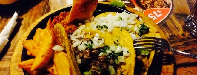 El Papalote taco & grill