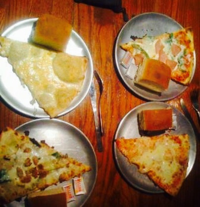 Yiayia's Pizza Beer & Wine