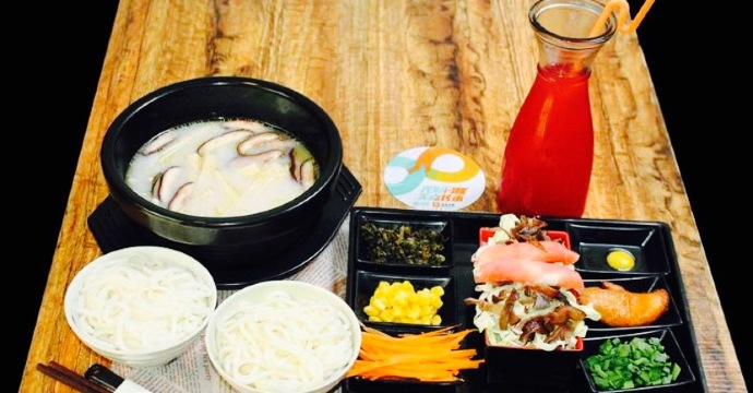 小番茄过桥米线