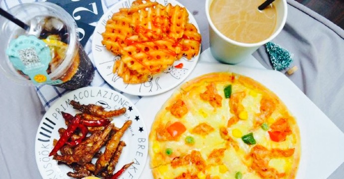 丸子姐姐披萨店(火车南站店)