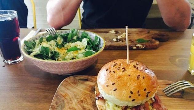 Submarine Burger餐厅图片