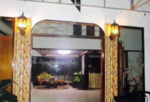 Vencio's Garden Hotel and Restaurant美食图片