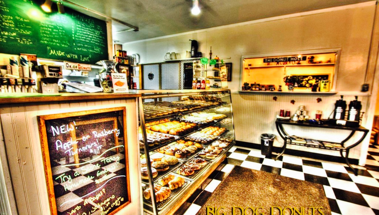 Big Dog Donuts & Deli