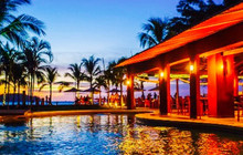 Latitude 10 Beach Club at The Sailing Center餐厅图片