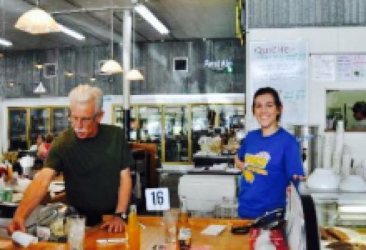 Redbud Cafe美食图片