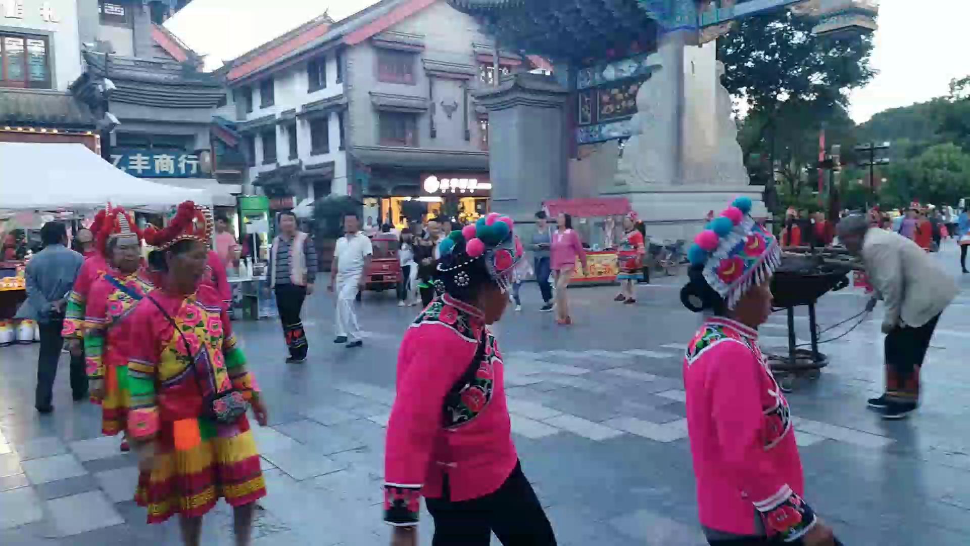 彝人舞蹈
