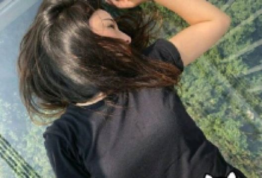 香香盒饭美食图片