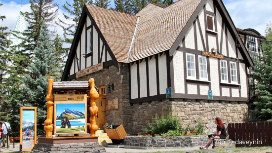 Grizzly House Restaurant Reviews Food Drinks In Banff National