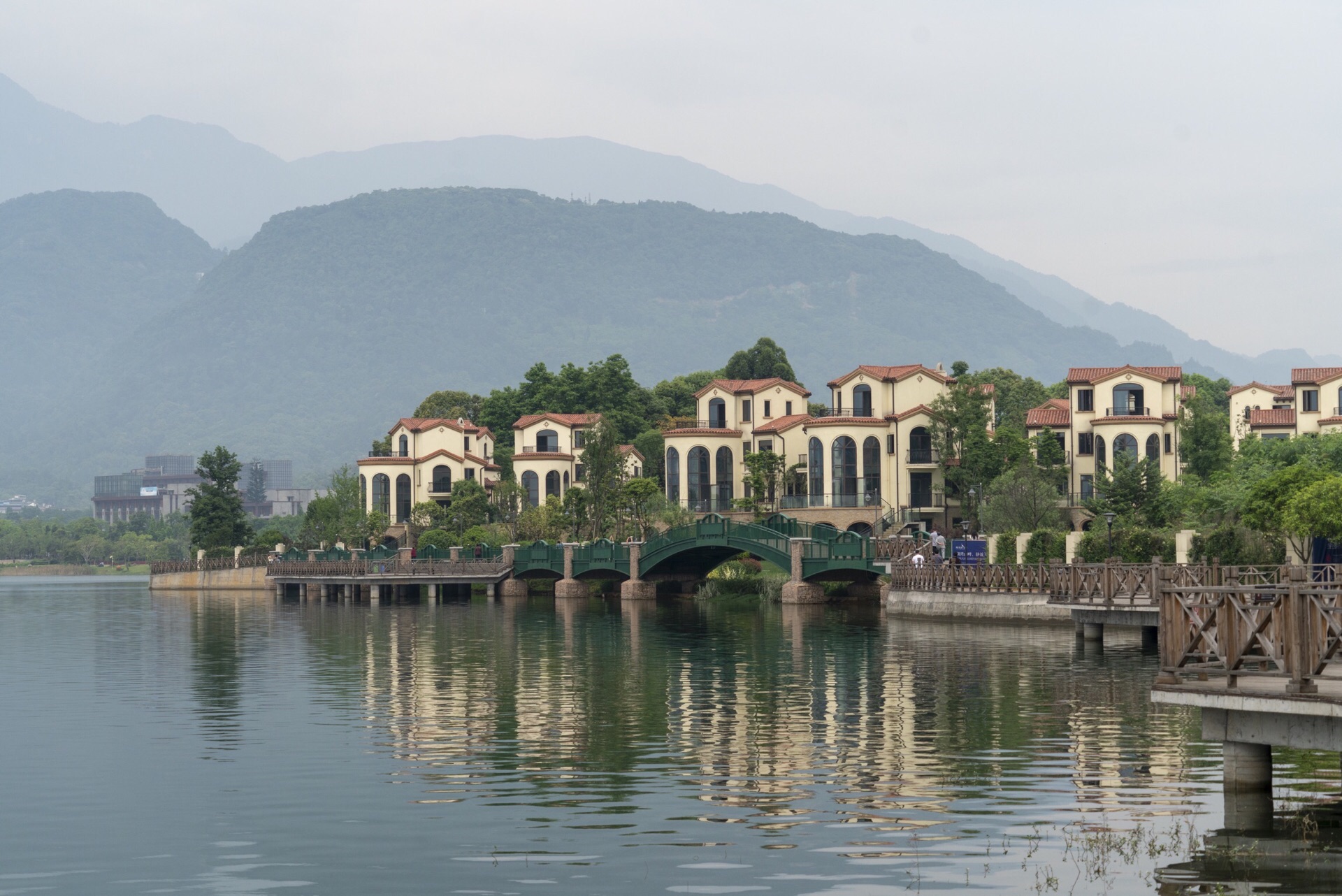 峨秀湖公园