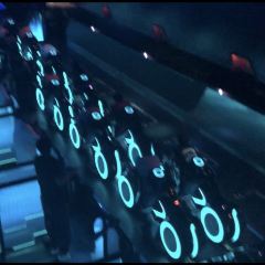 上海ディズニーリゾート 迪士尼度假区 トロン ライトサイクル パワーラン 評判 案内 トリップドットコム