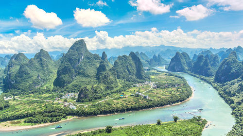 桂林漓江 银子岩 遇龙河漂流 相公山 象山景区二日游 独立包车 阳朔精华景 景点门票全含 线路推荐 携程玩乐