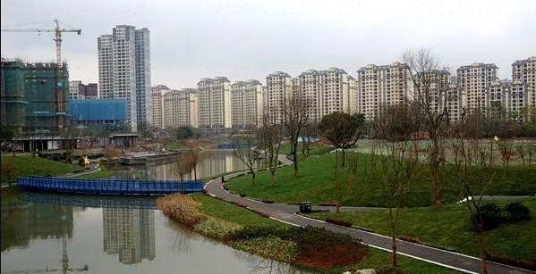 南昌市湾里区凤鸣湖公园