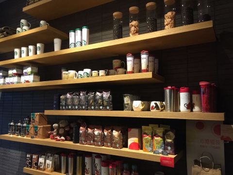 星巴克(哈尔滨红博会展店)