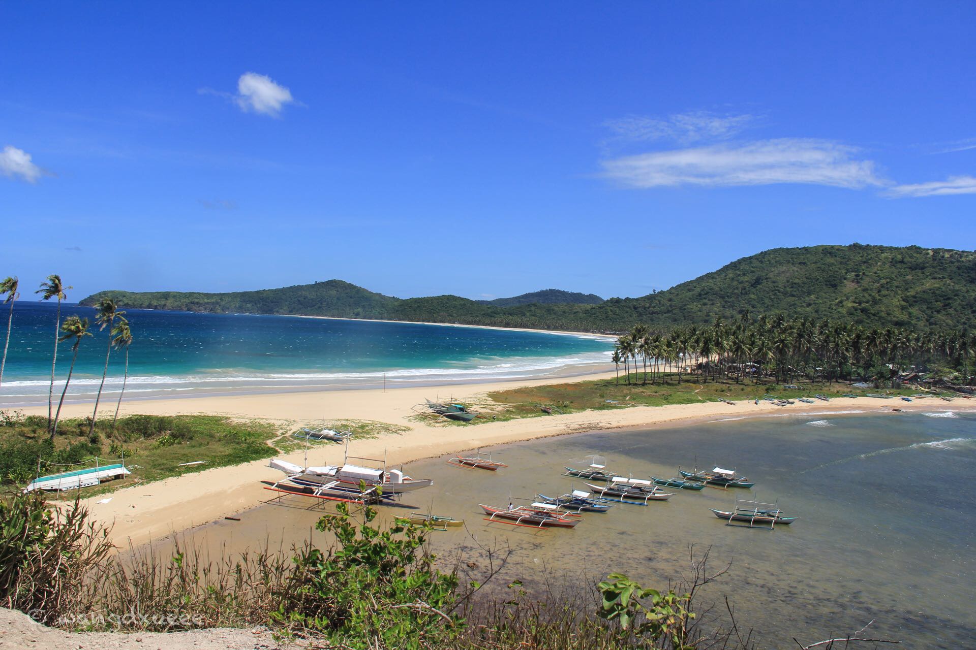 租辆Tricycle到Nacpan Beach看Twin Beach