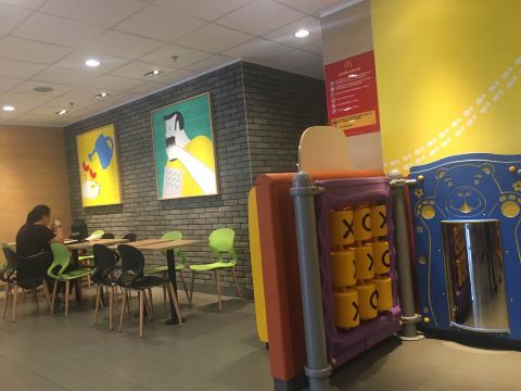 Gallery 3