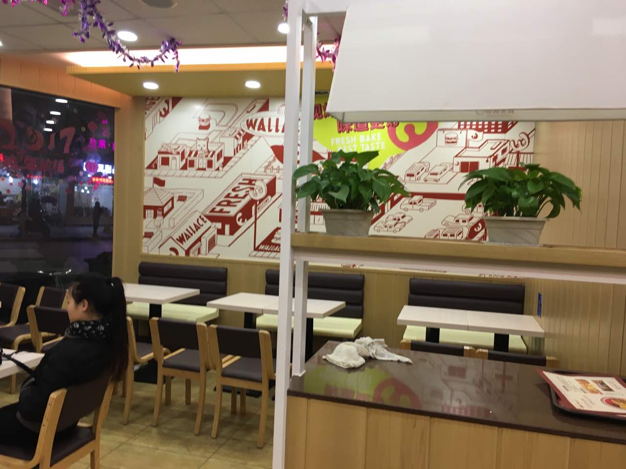 华莱士·全鸡汉堡(孝感文化路店)餐厅图片